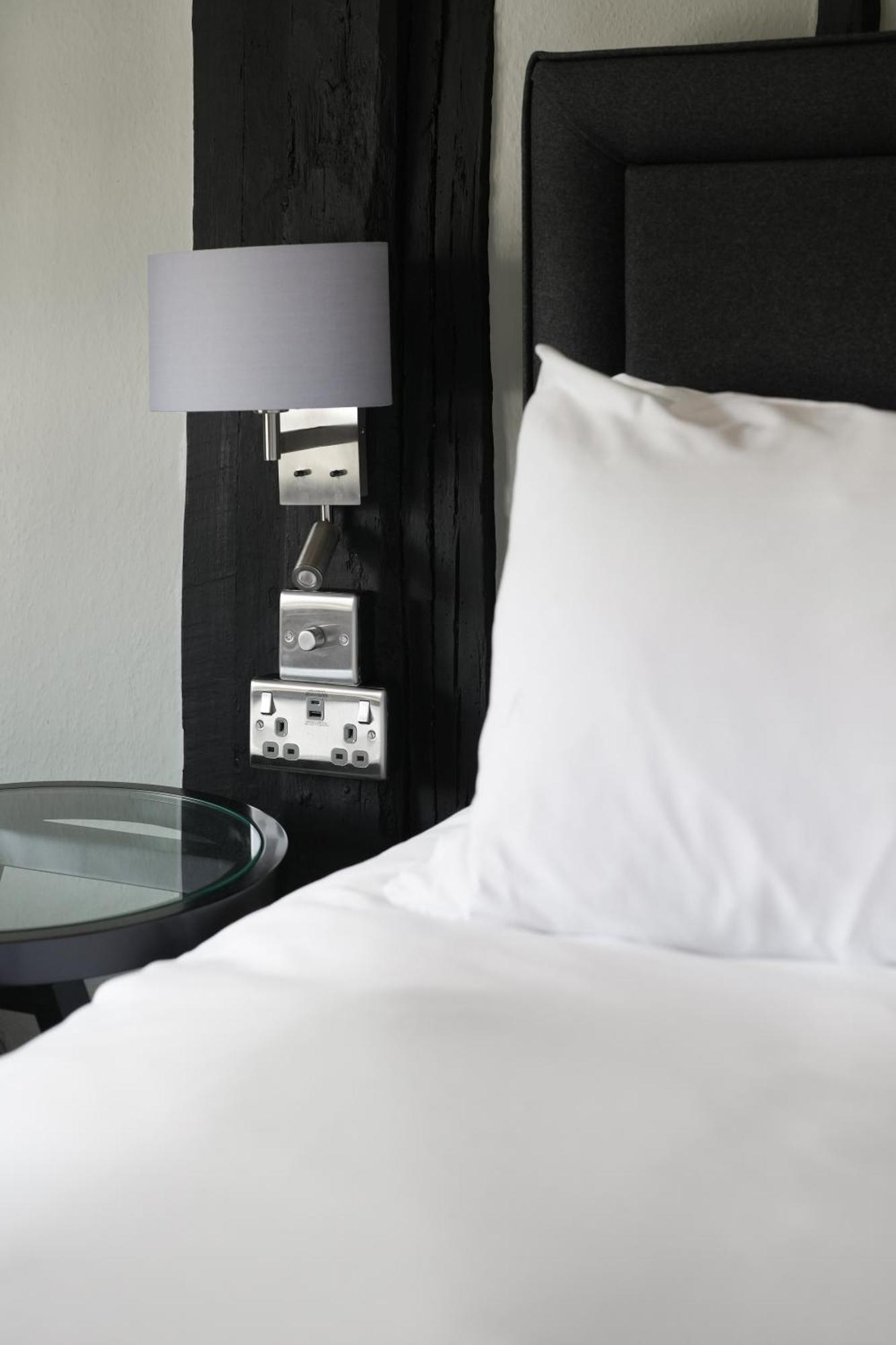 The Windmill Hotel Maidstone Ngoại thất bức ảnh