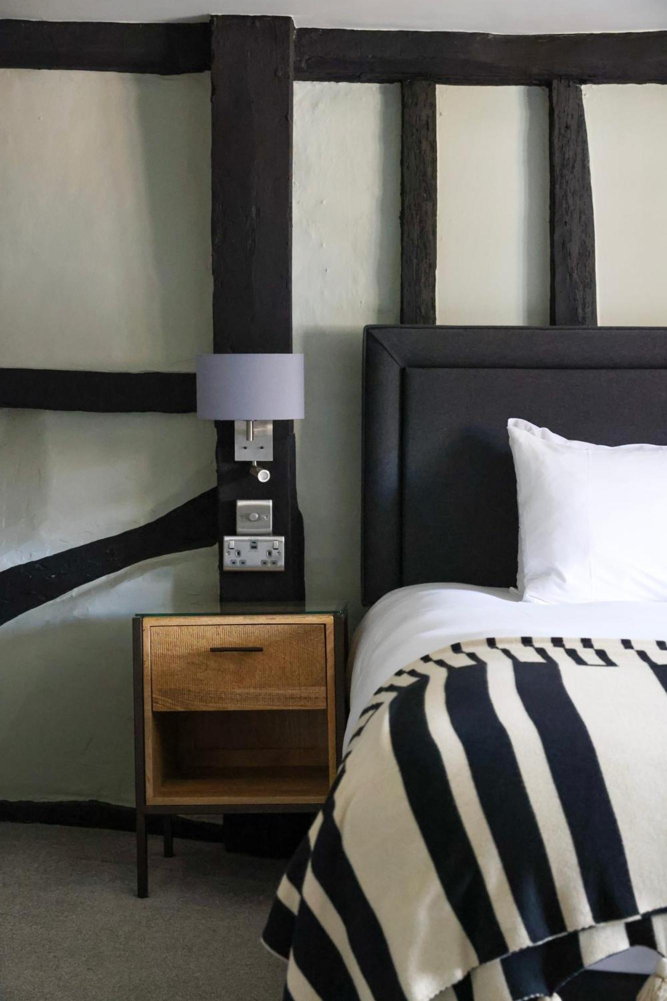 The Windmill Hotel Maidstone Ngoại thất bức ảnh
